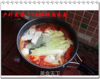 户外美食5---西红柿肉丸面的做法步骤：2