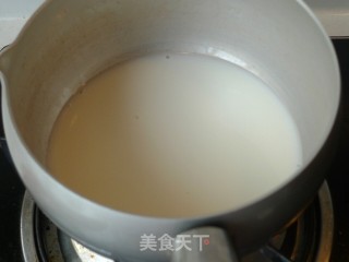 果香嫩滑----苹果奶油布丁的做法步骤：3