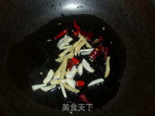 酸菜鱼火锅的做法步骤：7