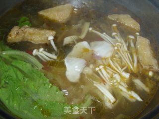 酸菜鱼火锅的做法步骤：16