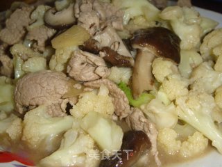 鲜磨菇花菜炒肉片的做法步骤：8