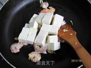虾仁豆腐的做法步骤：7