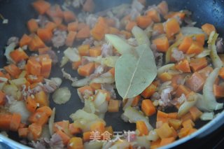 Coq au vin – 法式红酒炖鸡的做法步骤：4