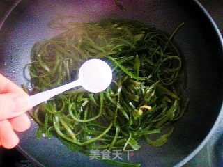 高汤海带炖豆腐的做法步骤：7