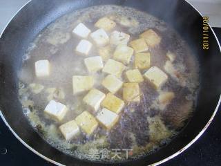 蟹味菇烧豆腐的做法步骤：4
