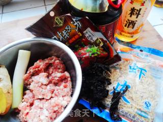 水汆丸子的做法步骤：1