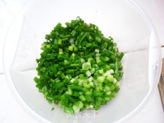 牛肉豆腐丁的做法步骤：2