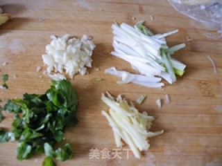 开胃凉菜---胡萝卜拌粉丝的做法步骤：7