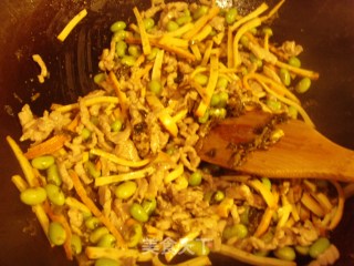 香干肉絲毛豆的做法步骤：8