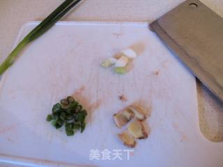 茶树菇红烧肉的做法步骤：4