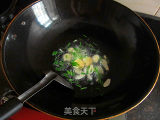新手简易版【酱油水鲅鱼】的做法步骤：3