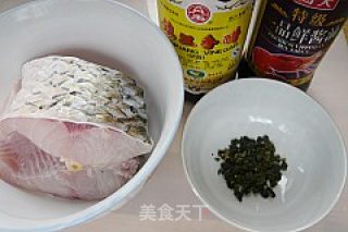 糖醋乌龙鱼片的做法步骤：1
