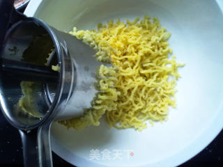能拉丝的---地瓜奶酪球的做法步骤：2