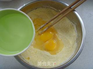奶香玉米饼的做法步骤：1
