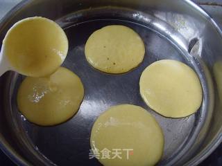 奶香玉米饼的做法步骤：4