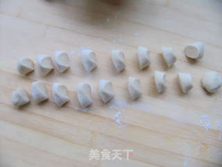 韭菜火腿蛋饺的做法步骤：11