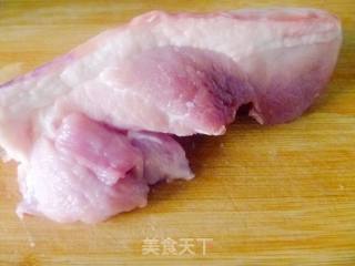 【怡汝私房宴请菜】家常红烧肉的做法步骤：1