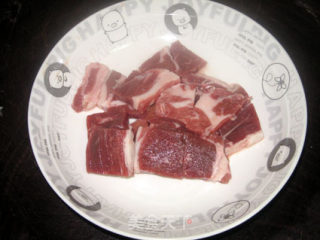 甜椒黑椒炒西冷牛肉的做法步骤：2