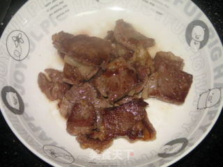 甜椒黑椒炒西冷牛肉的做法步骤：5