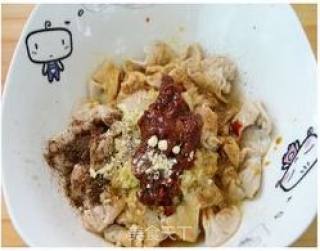 土豆蒸肥肠的做法步骤：4