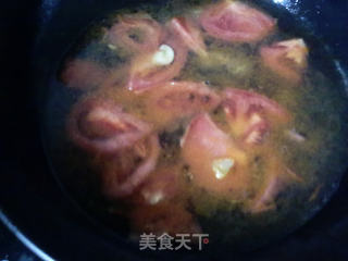 西红柿蛋花面的做法步骤：3