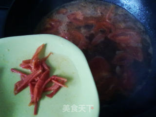 西红柿蛋花面的做法步骤：4