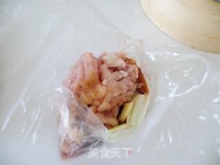 葱爆肉丝的做法步骤：2