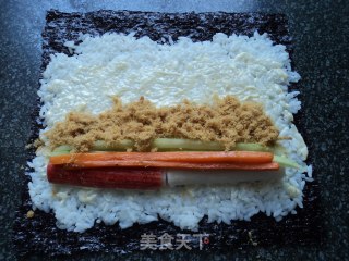 【蟹肉棒沙拉酱寿司】的做法步骤：17