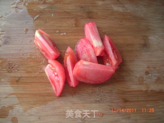 苹果西红柿蜂蜜沙拉的做法步骤：1
