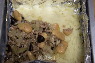牧羊人派（cottage pie）的做法步骤：5