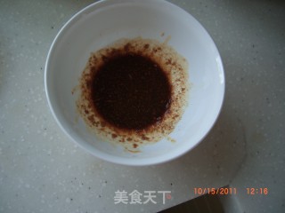 卷心菜拌紫甘蓝的做法步骤：2