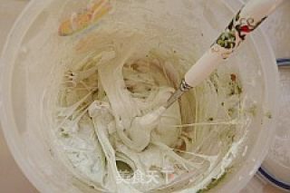 绿茶牛扎糖的做法步骤：7