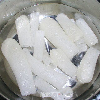 “ 蘑”力“食”足—鲜虾豆腐酿竹荪的做法步骤：2