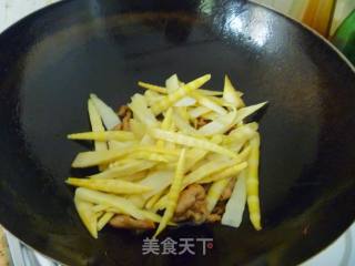 简单小炒宴客也不错---细笋肉片的做法步骤：7