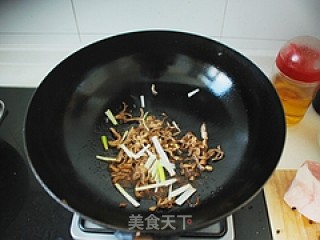 银牙肉丝的做法步骤：8
