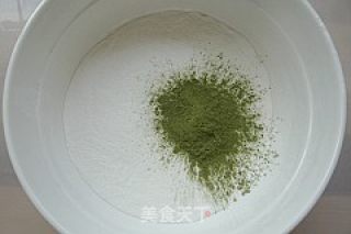 绿茶豆沙汤圆的做法步骤：2