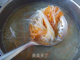 筋饼土豆丝的做法步骤：4