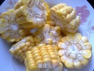 玉米烧排骨的做法步骤：2