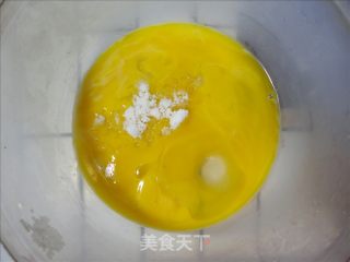 步迷菊花蛋糕卷的做法步骤：2
