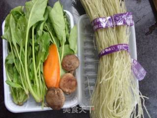 菠菜粉丝的做法步骤：1