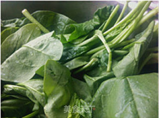 拌菠菜的做法步骤：1