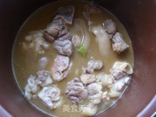 沙茶酱猪蹄的做法步骤：7