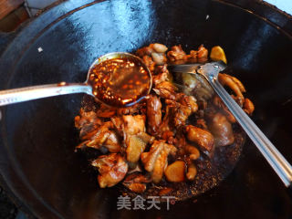 香菇炒鸡的做法步骤：8