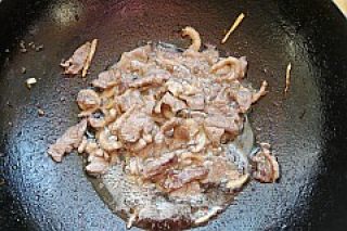 豆豉双椒炒鹅肉的做法步骤：7