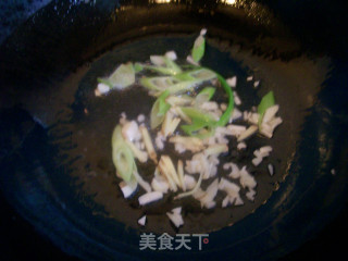炖鲢鱼的做法步骤：3