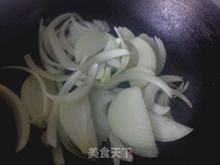 洋葱炒蛋的做法步骤：3