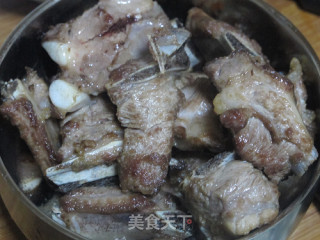 农家蒜香红烧排骨的做法步骤：4