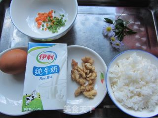 蛋奶核桃粥饭的做法步骤：1