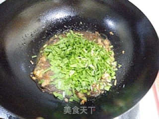 韭菜炒粉丝的做法步骤：9