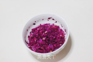 酸奶玫瑰蛋糕的做法步骤：2